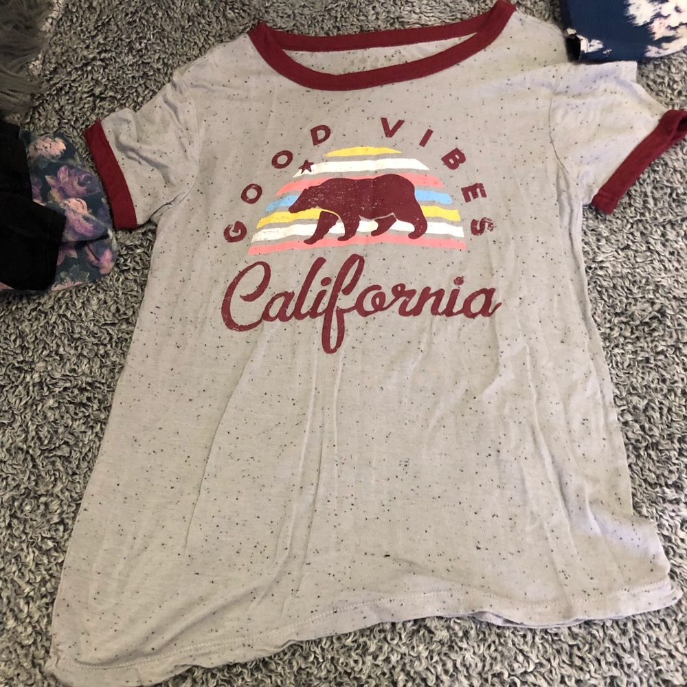 Short sleeve